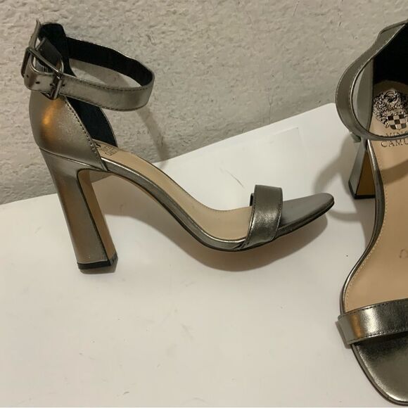 NEW Vince Camuto thick Heeled Sandals size 10/42 silver - Picture 6 of 12